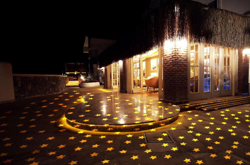 outdoor projectore - street